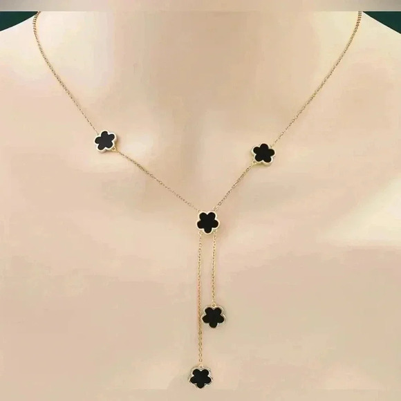 Nich five petal flower long necklace elegant floral design - Picture 1 of 2